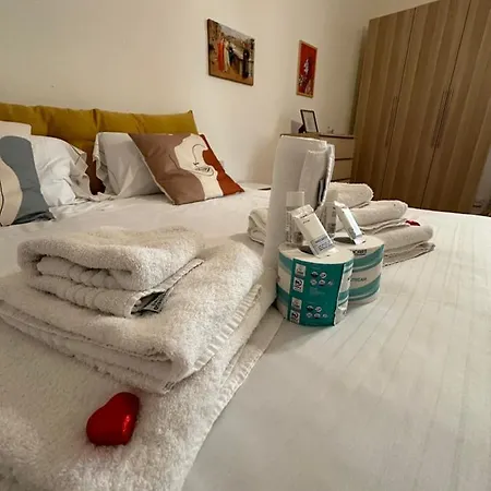 Dante Alighieri - Casa Babette Bed & Breakfast *