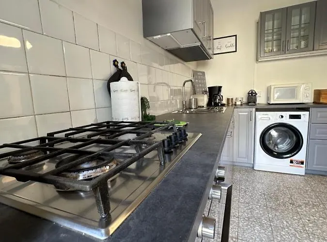Dante Alighieri - Casa Babette Bed & Breakfast