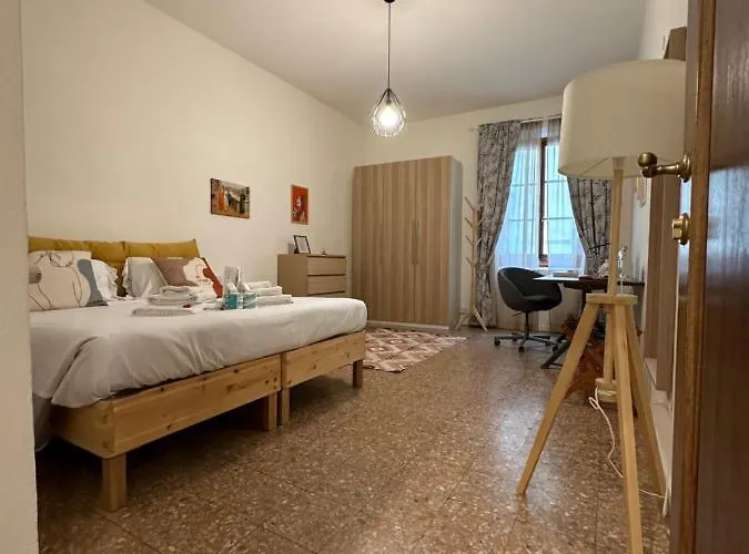 Dante Alighieri - Casa Babette Florence